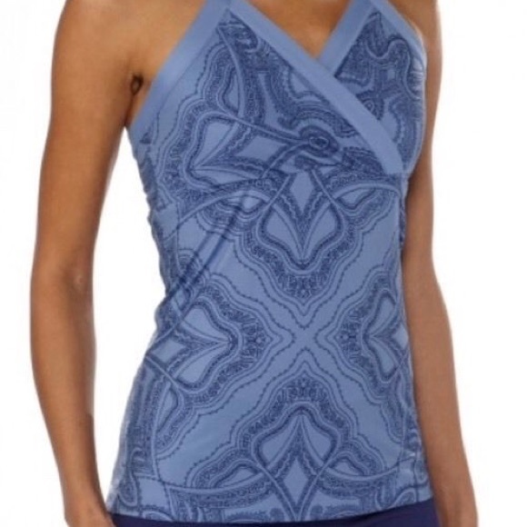 PATAGONIA Pin Back Tank / Yoga tank size small - Picture 2 of 5